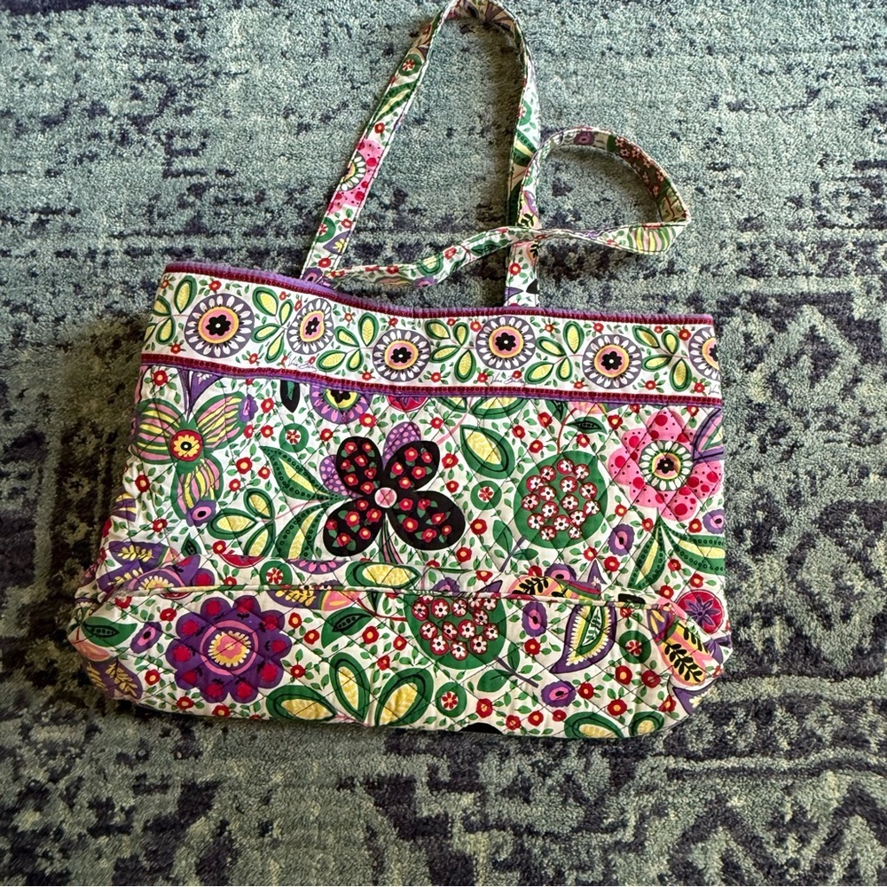 Vera Bradley Vibrat Floral Viva La Vera Hipster Boho Medium Tote Bag 11.5” x 17” - Picture 2 of 7